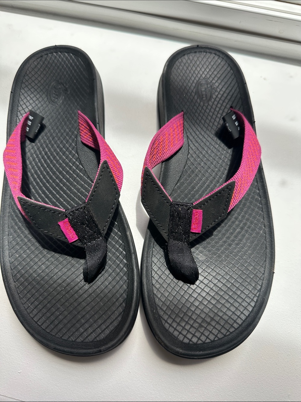Chaco flip flop sandals